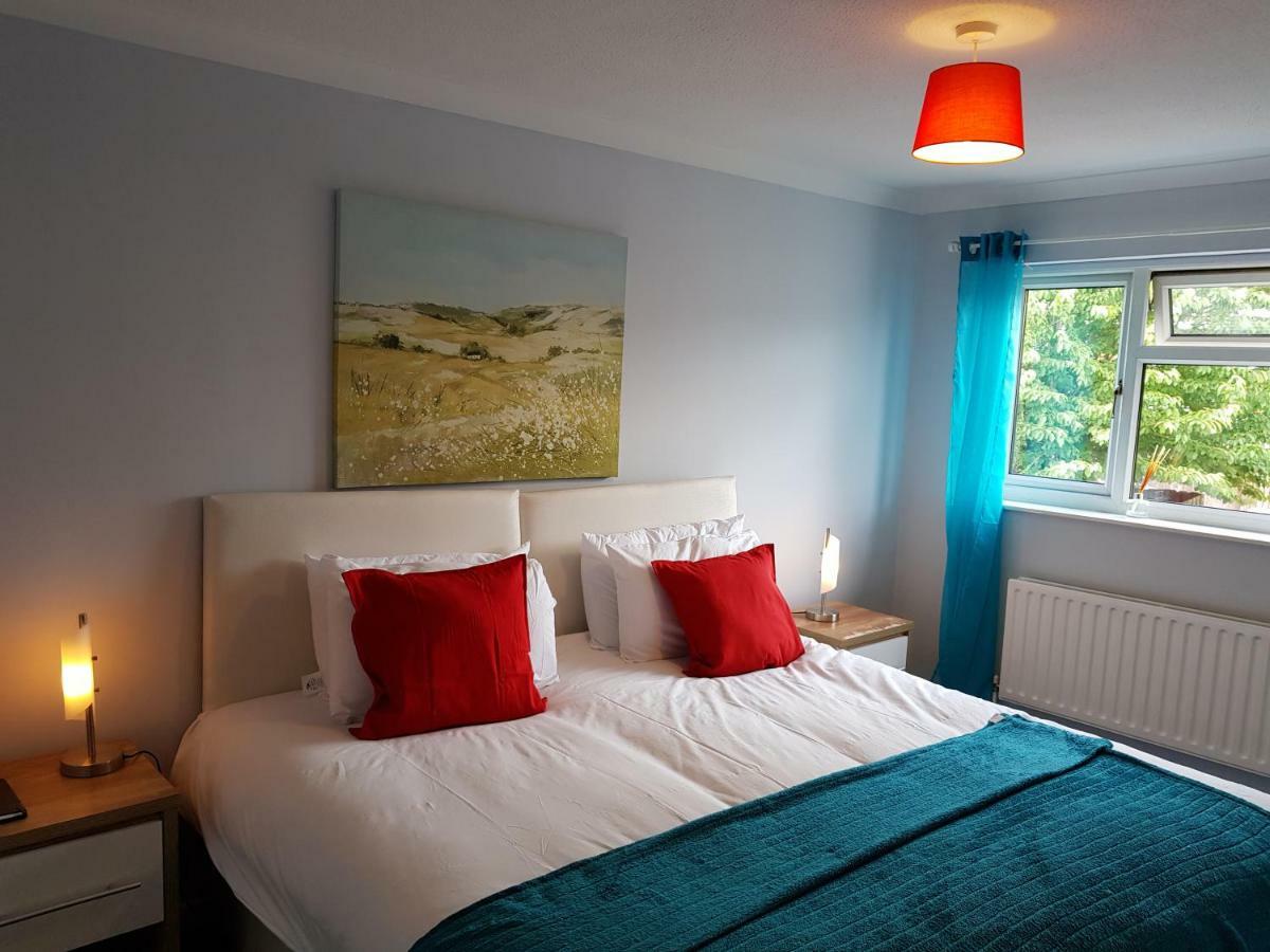 Penllech House - Huku Kwetu Notts - 3 Bedroom Spacious Lovely And Cosy With A Free Parking- Affordable And Suitable To Group Business Travellers Nottingham Exterior foto